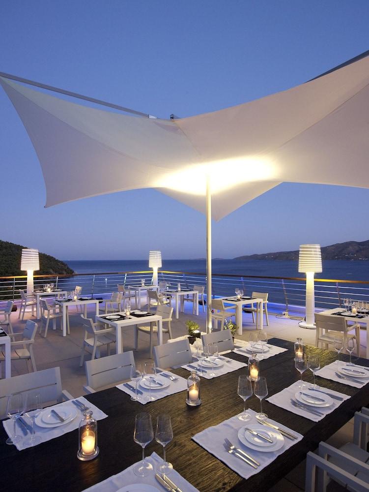 Sirene Blue Luxury Beach Resort Poros Town Exterior photo