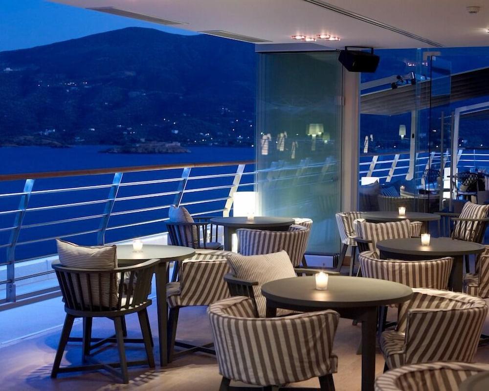 Sirene Blue Luxury Beach Resort Poros Town Exterior photo